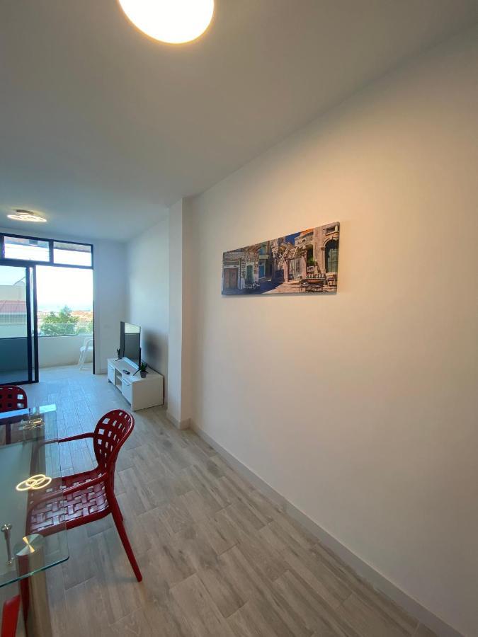 Los Cristianos, Las Vistas 1 Apartment ลอส กริสเตียนอส ภายนอก รูปภาพ